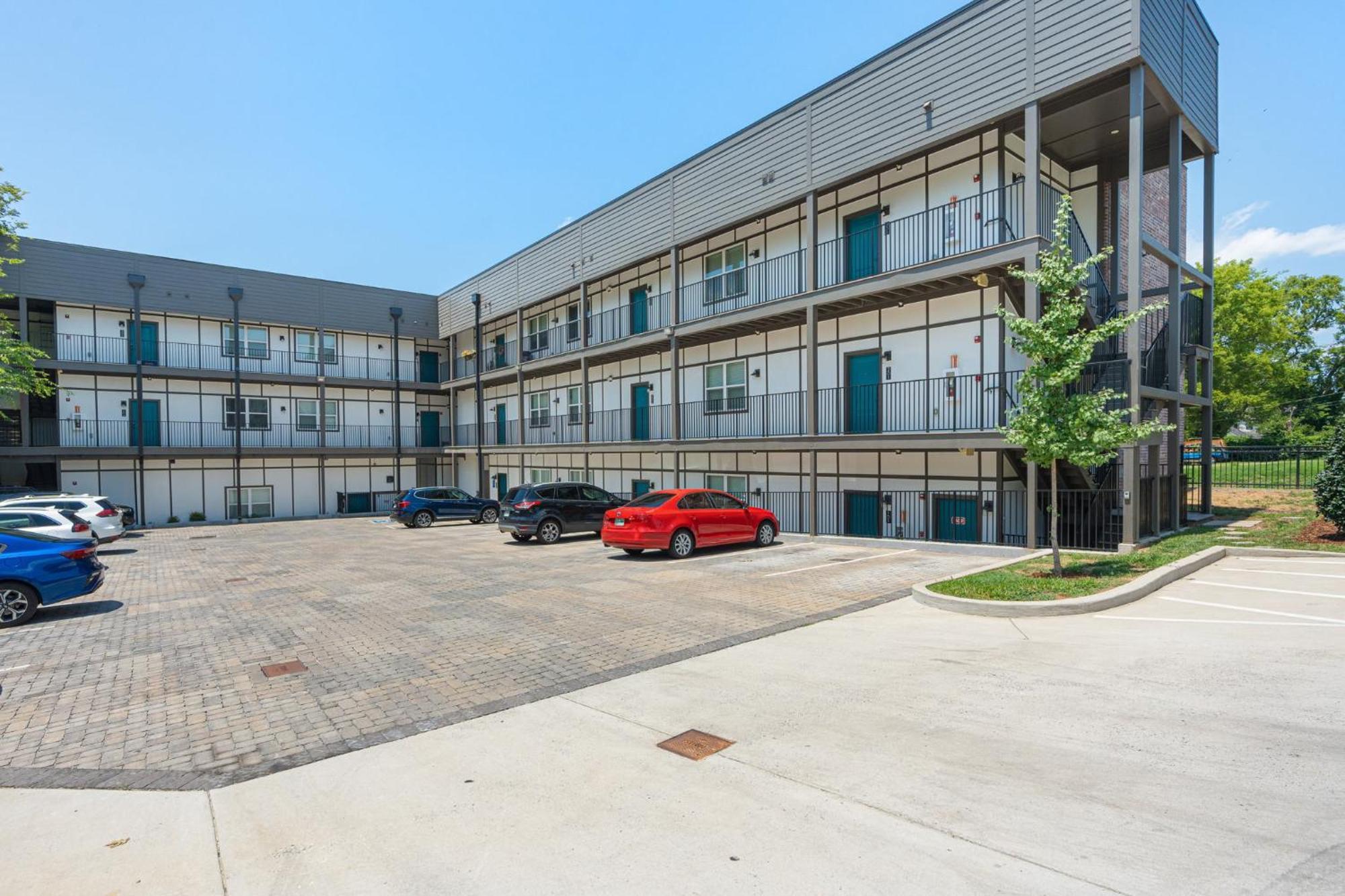 Modern Nashville Condo 5 Beds -3 Miles To Downtown Eksteriør billede