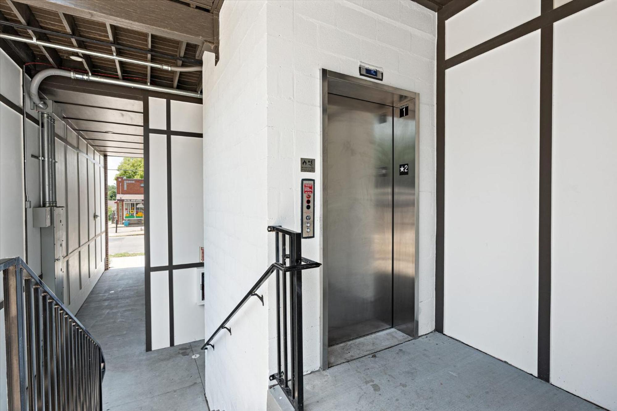 Modern Nashville Condo 5 Beds -3 Miles To Downtown Eksteriør billede